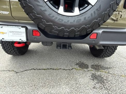 Used 2025 Jeep Wrangler Rubicon w/ Safety Group AWD/4WD image 11