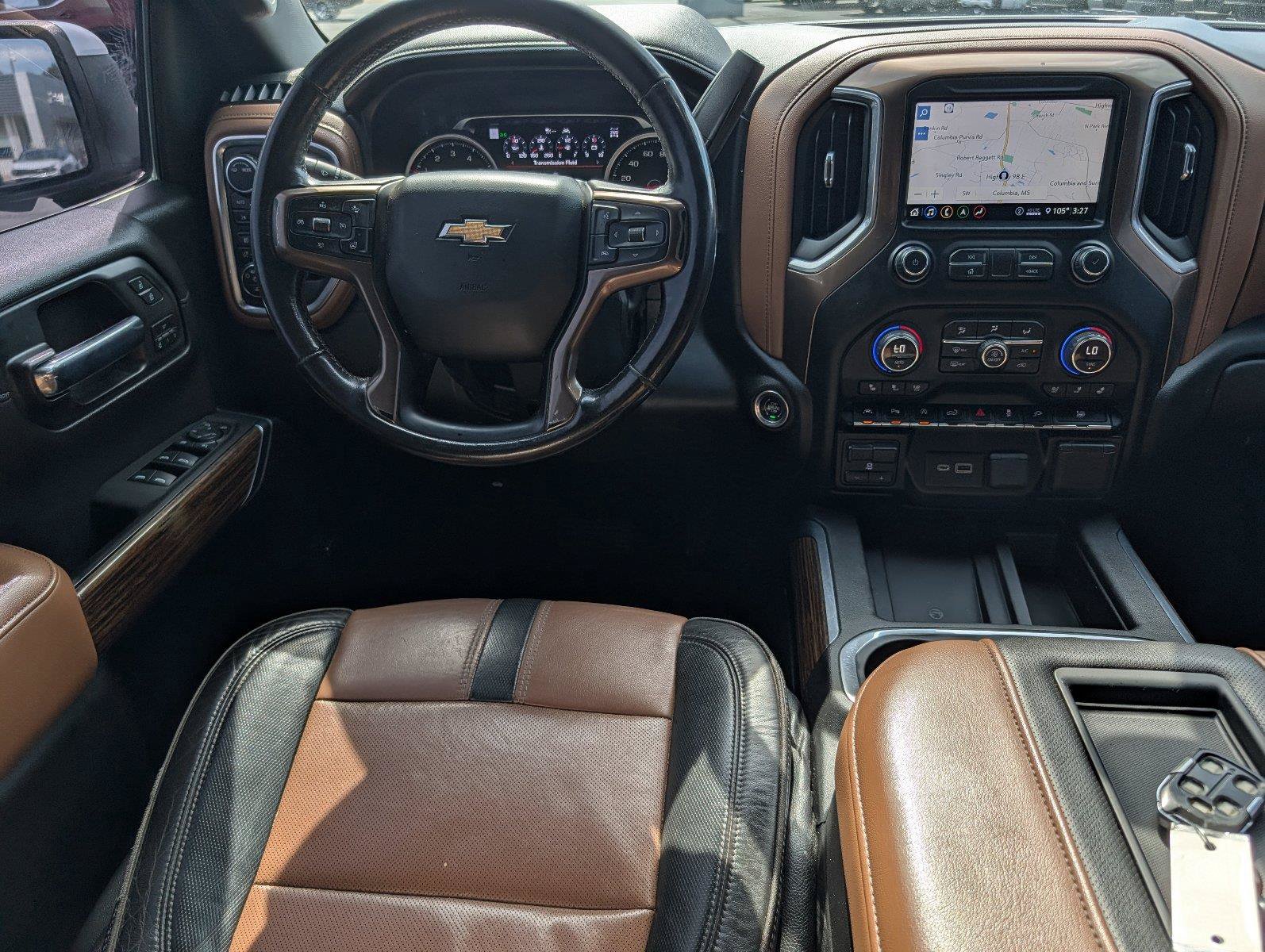 Used 2020 Chevrolet Silverado 1500 High Country w/ Technology Package AWD/4WD image 33