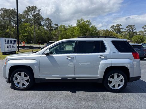Used 2010 GMC Terrain SLT image 5