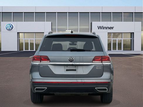Used 2022 Volkswagen Atlas SE w/ Panoramic Sunroof Package image 3