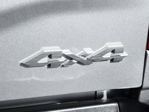 Used 2024 RAM 2500 Tradesman w/ Chrome Appearance Group image 49