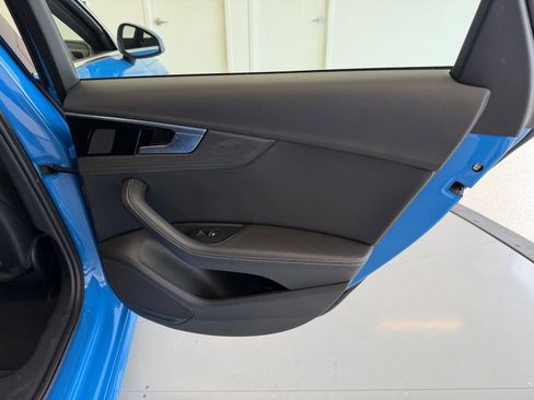 Used 2022 Audi A4 2.0T Premium Plus image 47