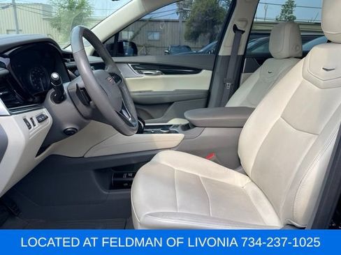 Used 2024 Cadillac XT6 Premium Luxury w/ Technology Package AWD/4WD image 6