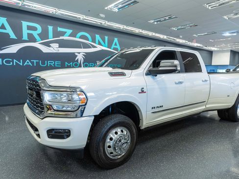 Used 2019 RAM 3500 Limited w/ Max Tow Package AWD/4WD image 1