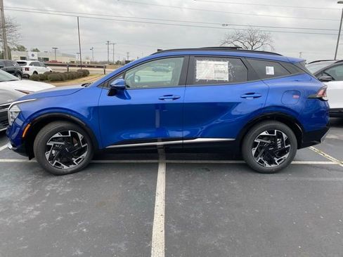 New 2025 Kia Sportage SX FWD image 5