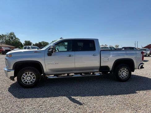 Used 2020 Chevrolet Silverado 2500 LTZ w/ LTZ Plus Package AWD/4WD image 6