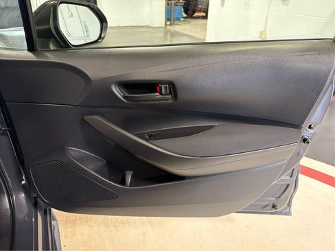 Used 2023 Toyota Corolla LE FWD image 25