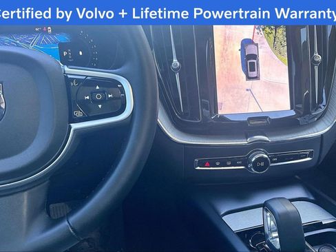Used 2025 Volvo XC60 B5 Plus AWD/4WD image 27