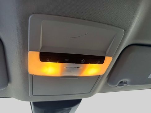Used 2025 Nissan Sentra SV w/ All-Weather Package FWD image 29