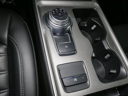 Used 2024 Ford Edge SEL w/ Convenience Package image 27