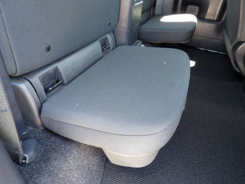 Used 2022 Nissan Frontier S image 38