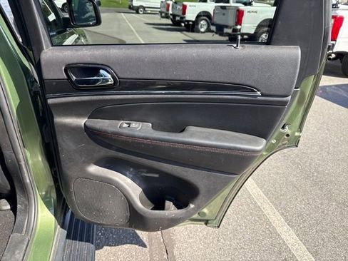 Used 2020 Jeep Grand Cherokee Trailhawk w/ Premium Lighting Group image 16