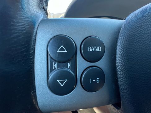 Used 2005 Pontiac Grand Prix GTP w/ Leather Trim Package image 55