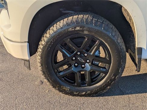 New 2026 Chevrolet Silverado 1500 Custom w/ Turbomax Blackout Package image 8