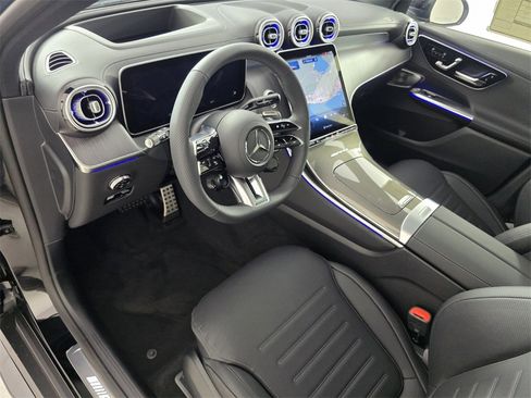 New 2026 Mercedes-Benz GLC 43 AMG 4MATIC image 7