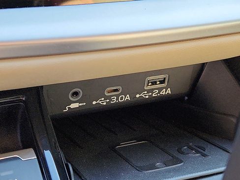 Used 2024 Subaru Legacy Limited AWD/4WD image 25