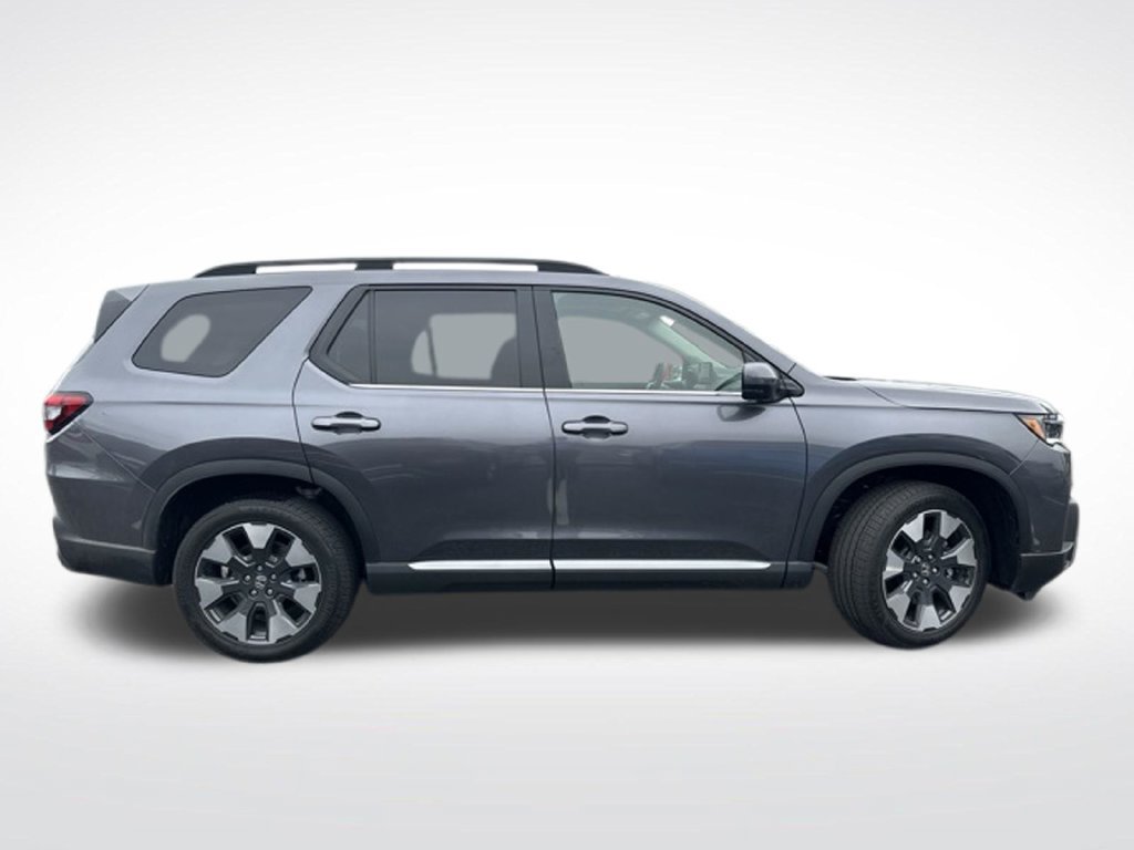 Used 2026 Honda Pilot Elite image 8