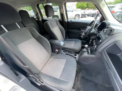 Used 2012 Jeep Patriot Sport image 7