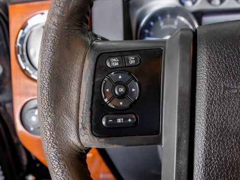 Used 2016 Ford F250 King Ranch w/ FX4 Off-Road Package AWD/4WD image 16