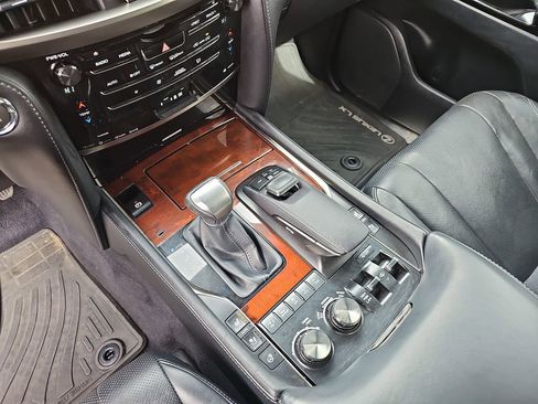 Used 2016 Lexus LX 570 NA w/ Luxury Package image 30