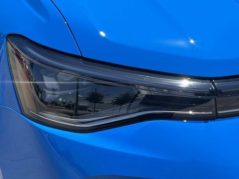 New 2026 Volkswagen Taos SE FWD image 7