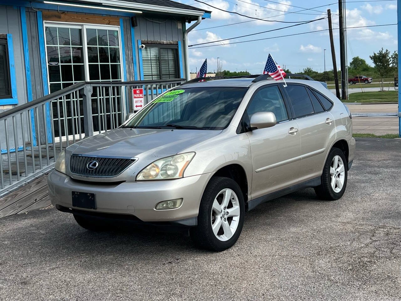 Used 2005 Lexus RX 330 FWD image 2
