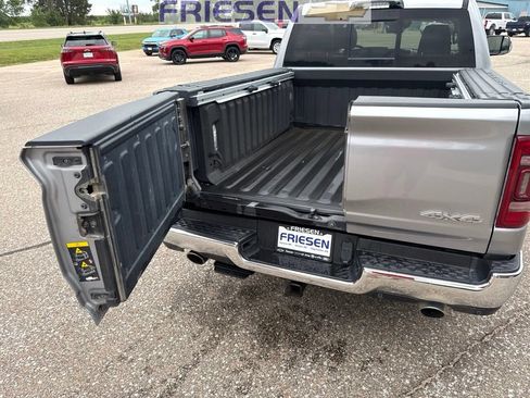 Used 2023 RAM 1500 Limited AWD/4WD image 5