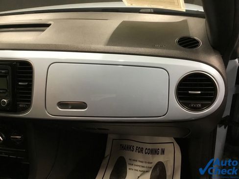 Used 2013 Volkswagen Beetle 2.5 FWD image 38