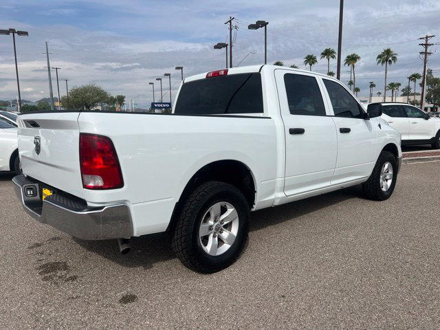 Used 2023 RAM 1500 Classic SLT w/ Electronics Group AWD/4WD image 3