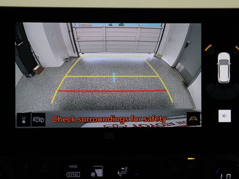 Used 2024 Toyota Grand Highlander AWD Hybrid image 21