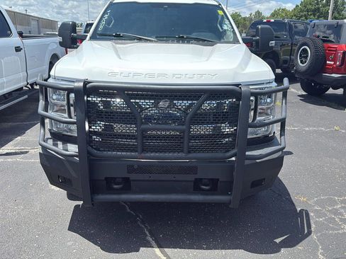 Used 2020 Ford F250 XL w/ STX Appearance Package image 3