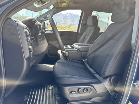 Certified 2024 Chevrolet Silverado 1500 Custom AWD/4WD image 5
