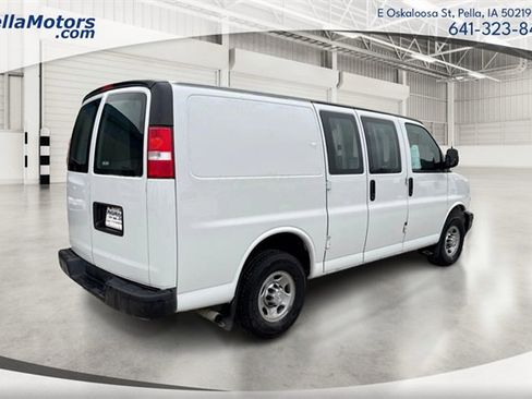 Used 2019 Chevrolet Express 2500 Work Van w/ Driver Convenience Package image 3