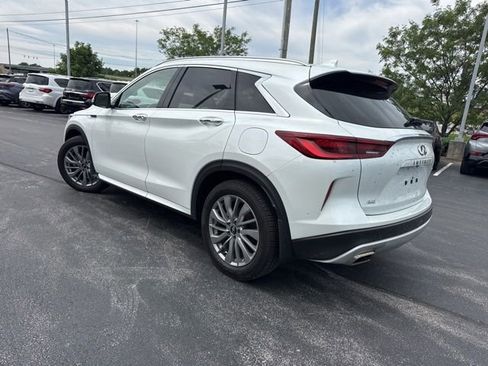 Used 2023 INFINITI QX50 Luxe AWD/4WD image 9