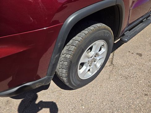 Used 2017 Jeep Grand Cherokee Laredo w/ Quick Order Package 23E image 10