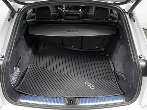 New 2026 Audi SQ5 Premium Plus AWD/4WD image 5