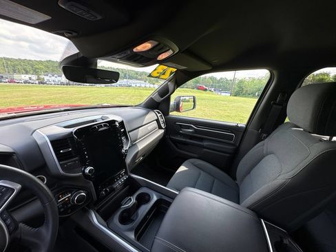 Used 2023 RAM 1500 Big Horn AWD/4WD image 18