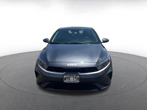 Used 2024 Kia Forte LXS FWD image 4