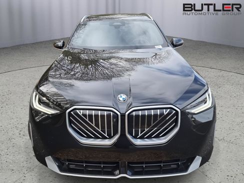 Used 2025 BMW X3 xDrive30i image 3