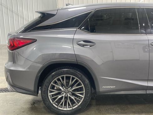 Used 2019 Lexus RX 450h AWD image 23