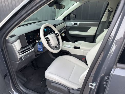 New 2026 Hyundai Santa Fe SE FWD image 15