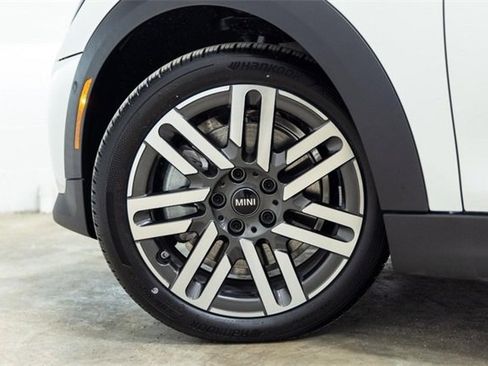 Certified 2025 MINI Cooper S image 24