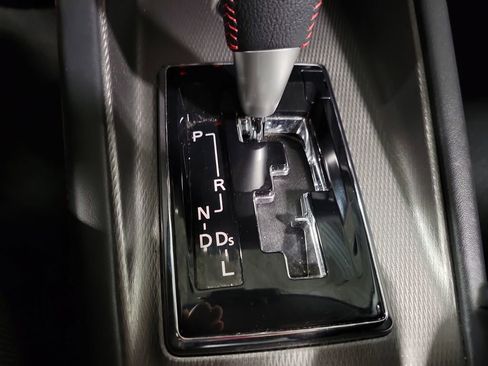 Used 2025 Mitsubishi Outlander Sport AWD image 15