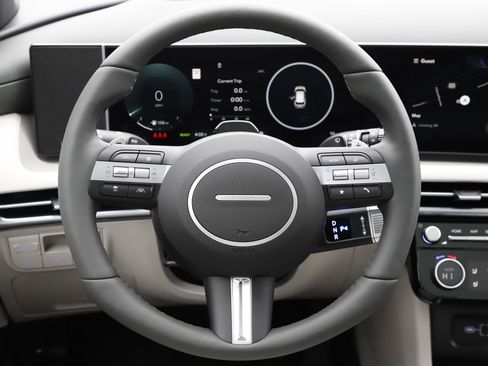 New 2026 Hyundai Tucson Limited image 22