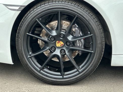 Used 2015 Porsche 911 Carrera image 24