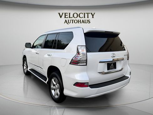 Used 2017 Lexus GX 460 w/ Navigation Package AWD/4WD image 5
