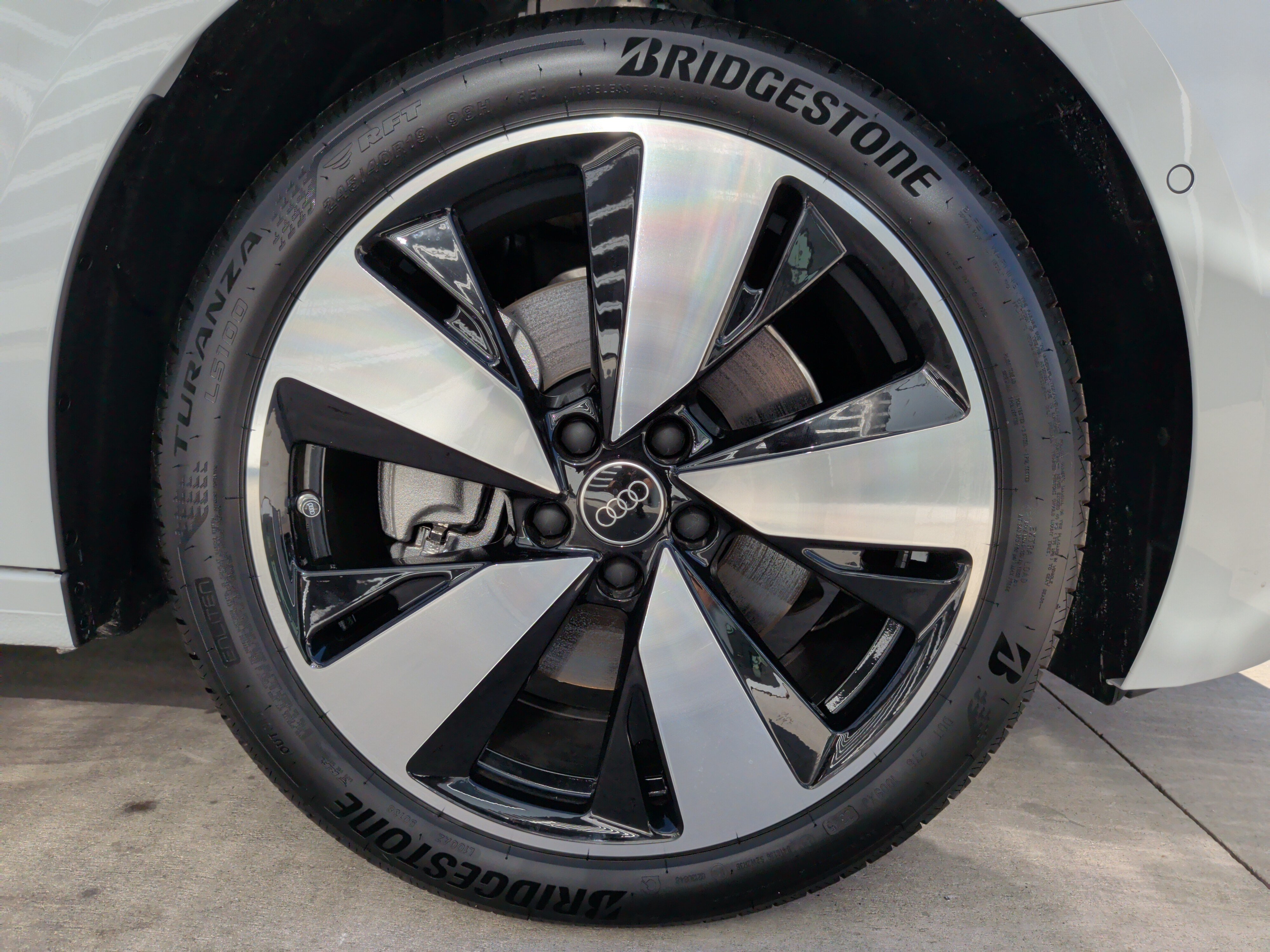 Used 2025 Audi A5 Premium AWD/4WD image 34