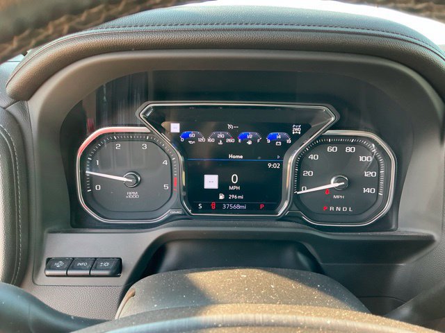 Used 2023 GMC Sierra 3500 Denali w/ Denali Ultimate Package AWD/4WD image 15