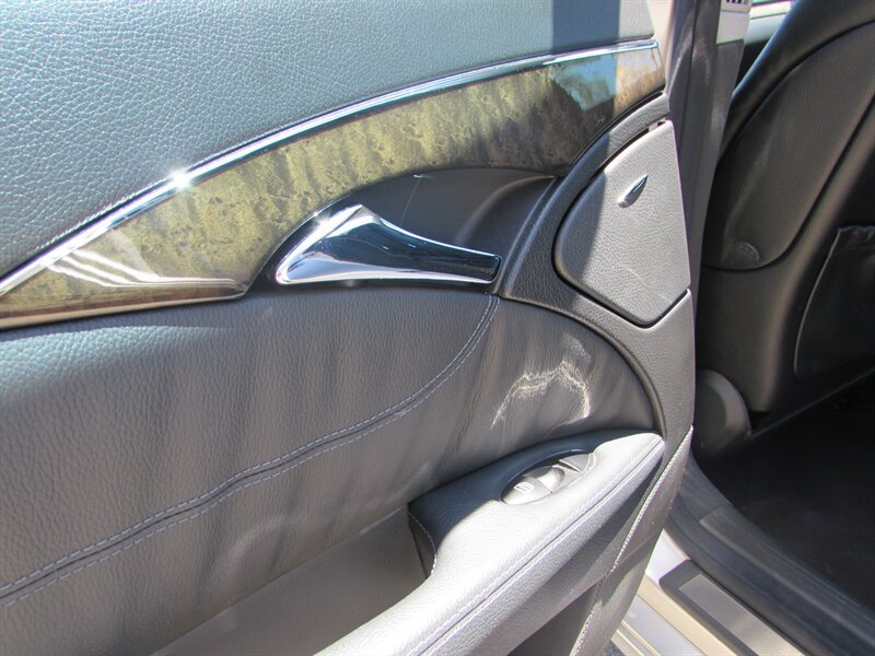 Used 2003 Mercedes-Benz E 500 Sedan image 24