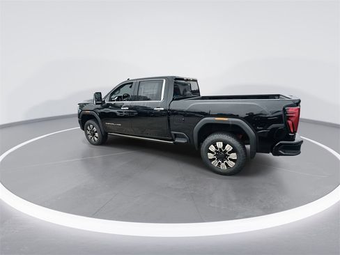 New 2025 GMC Sierra 2500 Denali w/ Denali Reserve Package image 6